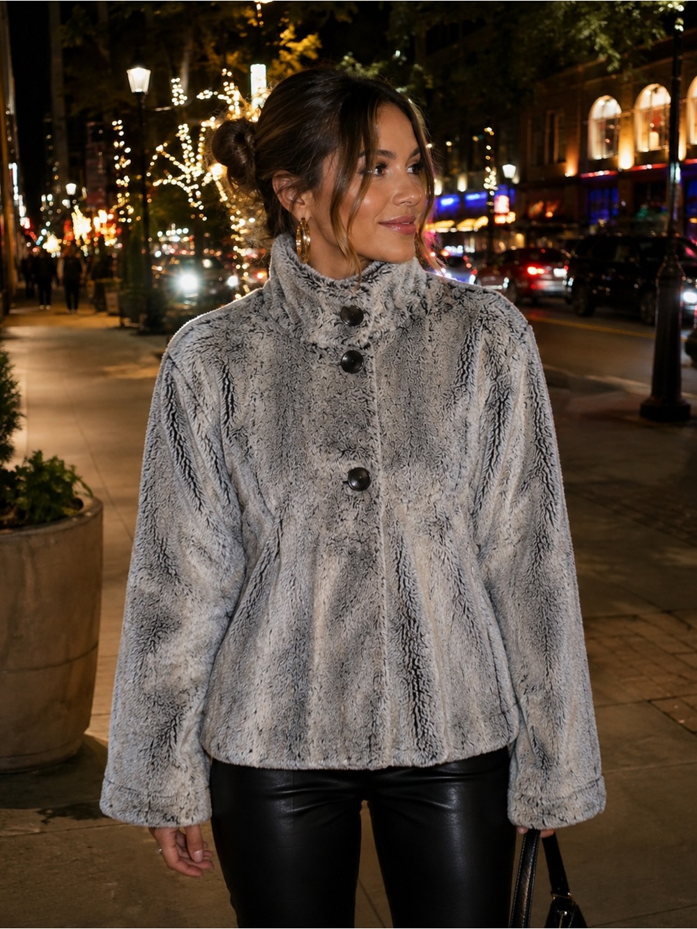 Sisters Outerwear Faux Fur Plush Jacket Coat Gray Black XL